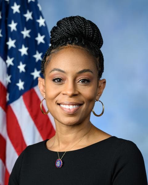 Rep. Shontel Brown headshot Rep. Shontel Brown headshot