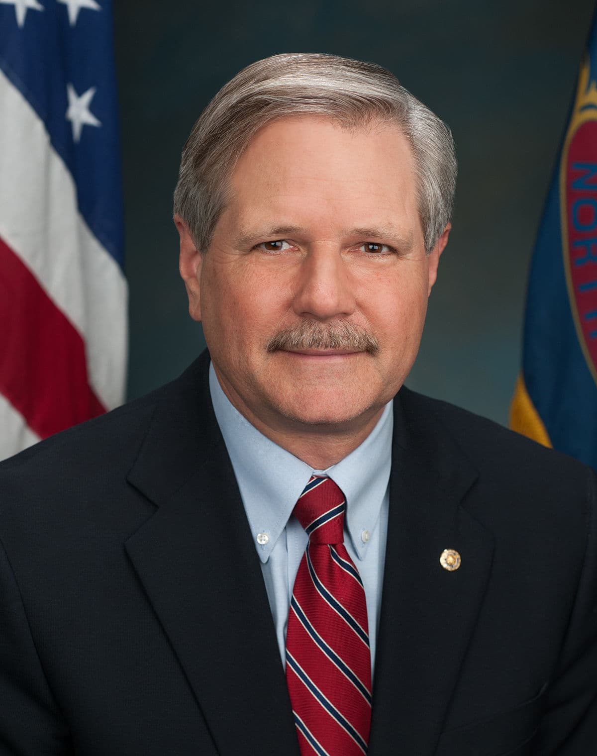 Sen. John Hoeven headshot Sen. John Hoeven headshot